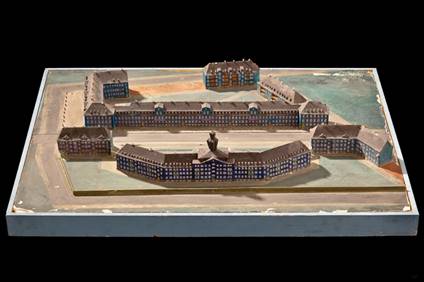 Hermann Hussong, Wohnanlage Fischerstra&szlig;e, Kaiserslautern, Gipsmodell 1919-26